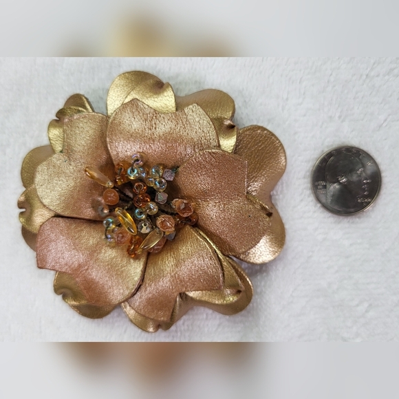 Golden Leather Flower Brooch - Lapel Pin  - Scarf Pin - Picture 2 of 6